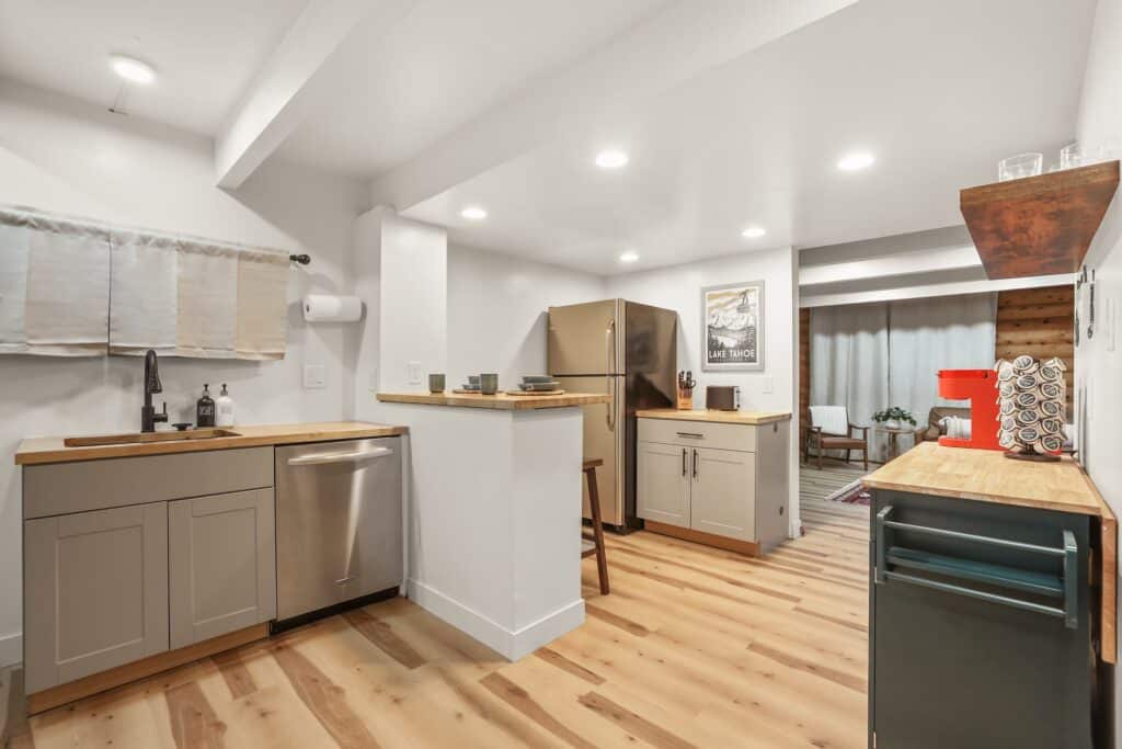 Full kitchen with dishwasher and island in Cabin 17